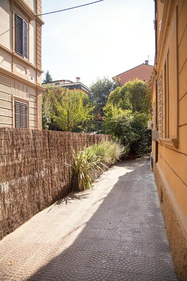 Urban Jungle Apartment Bologna Exterior foto